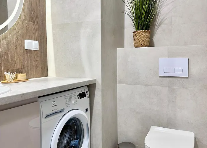 Apartment Chrzanow דירה *